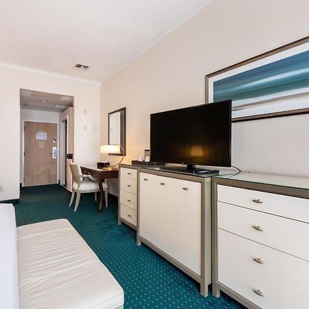 Quality Inn & Suites Conference Center Winter Haven Buitenkant foto